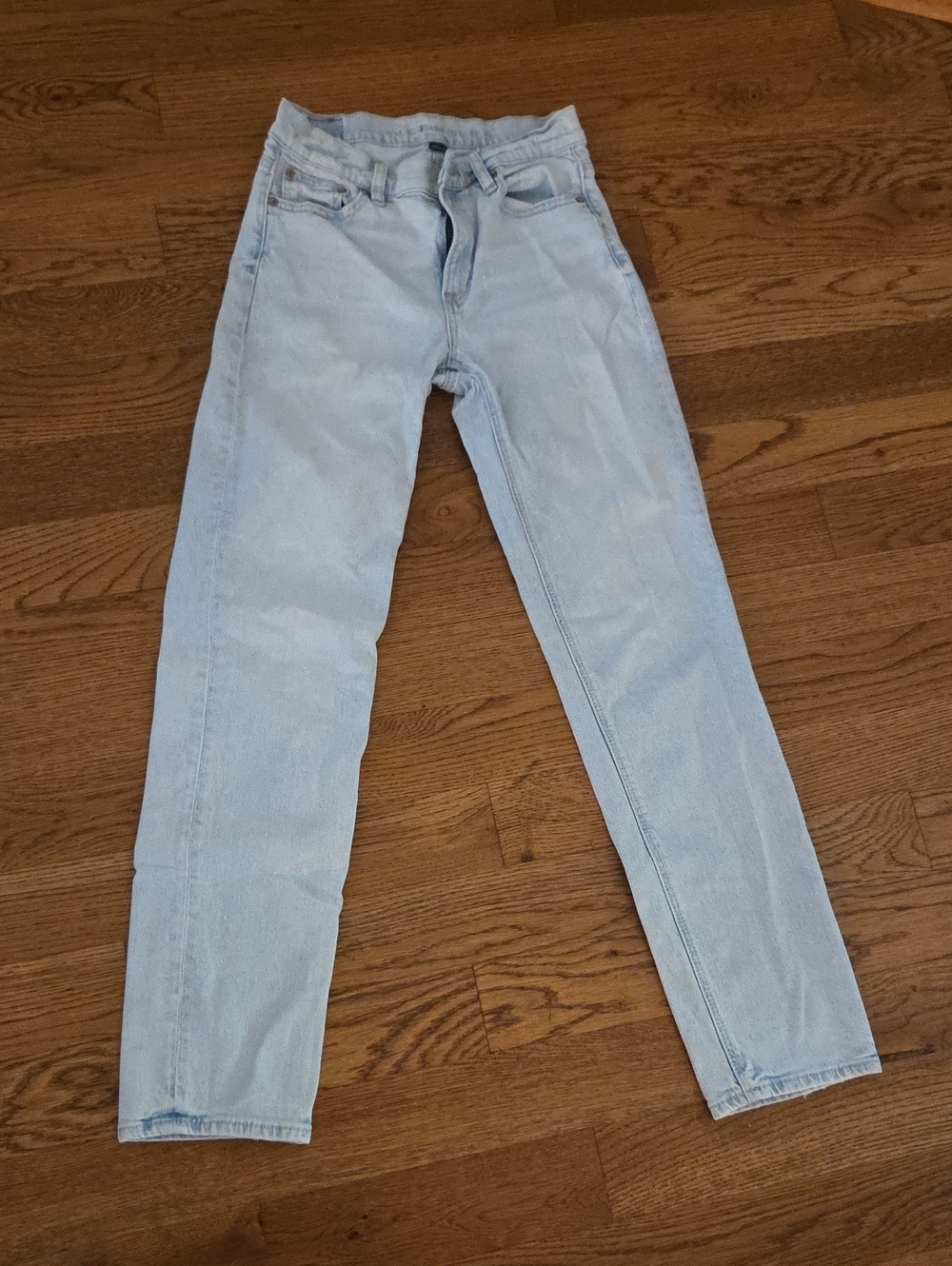 American Eagle Outfitters Light Wash Straight Leg Jeans
